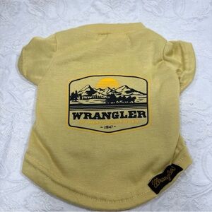 Wrangler Graphic Tee Shirt T-Shirt for Extra Small Dogs XS Pull Over Style